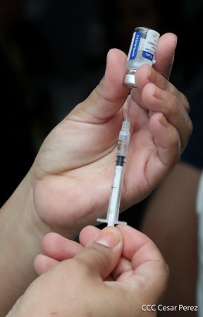 Primera jornada de vacunación voluntaria contra la Covid-19 en Nicaragua