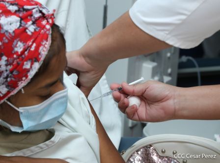 Primera jornada de vacunación voluntaria contra la Covid-19 en Nicaragua