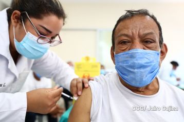 Primera jornada de vacunación voluntaria contra la Covid-19 en Nicaragua