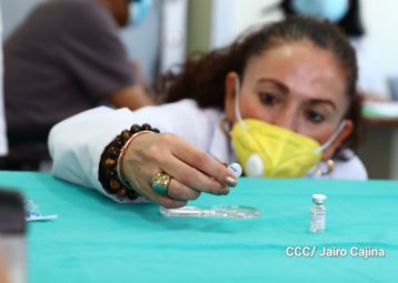 Primera jornada de vacunación voluntaria contra la Covid-19 en Nicaragua