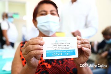 Primera jornada de vacunación voluntaria contra la Covid-19 en Nicaragua
