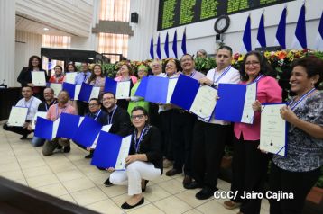 Orden Rigoberto Cabezas a periodistas que han contribuido a la paz, el progreso, estabilidad y desarrollo de Nicaragua