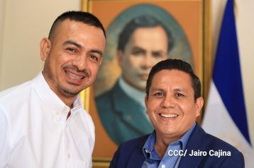 Orden Rigoberto Cabezas a periodistas que han contribuido a la paz, el progreso, estabilidad y desarrollo de Nicaragua