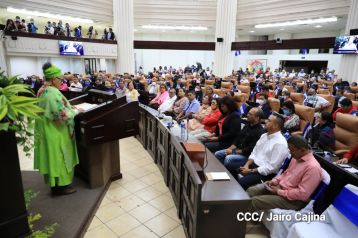 Orden Rigoberto Cabezas a periodistas que han contribuido a la paz, el progreso, estabilidad y desarrollo de Nicaragua