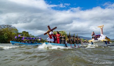 Viacrucis Acuático de Granada