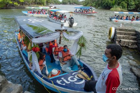 Viacrucis Acuático de Granada