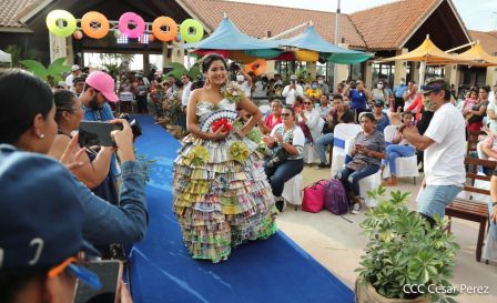 Nicaragua Fuerza Bendita:   III Edición de la Pasarela Verano de Amor