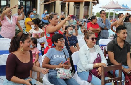 Nicaragua Fuerza Bendita:   III Edición de la Pasarela Verano de Amor