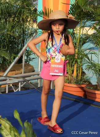 Nicaragua Fuerza Bendita:   III Edición de la Pasarela Verano de Amor