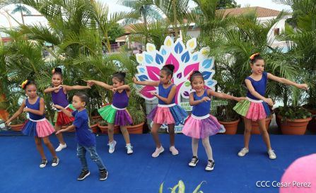 Nicaragua Fuerza Bendita:   III Edición de la Pasarela Verano de Amor