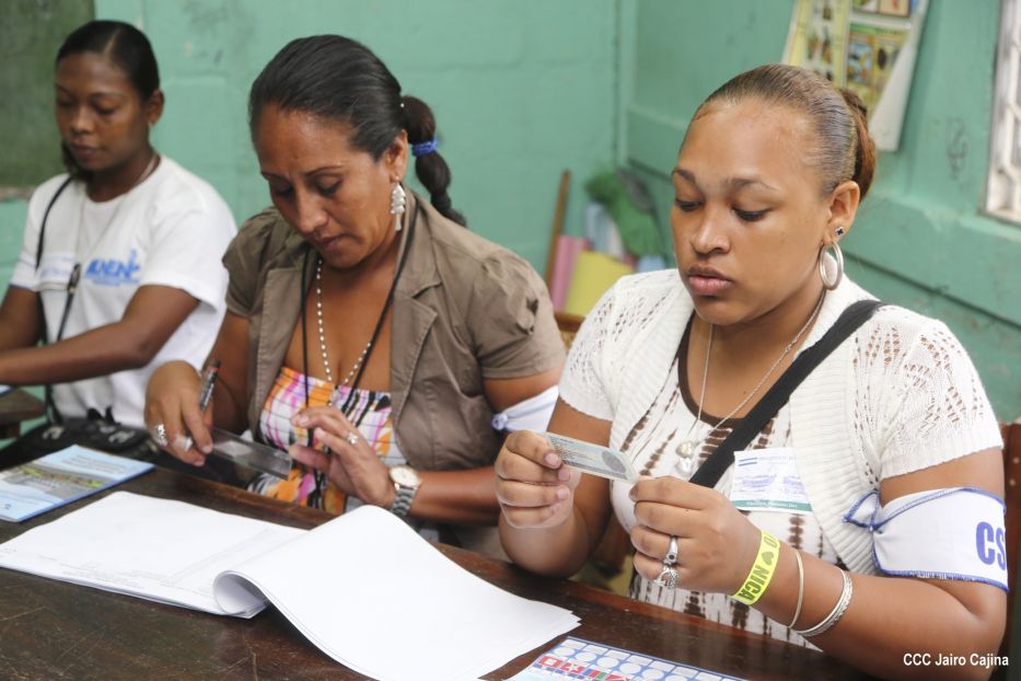 Costa Caribe vota en Elecciones Regionales