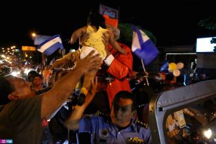 Pueblo de Nicaragua recibe a Su Eminencia el Cardenal Leopoldo Brenes