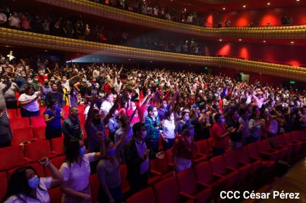 Cantata al General Augusto C. Sandino