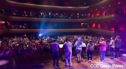 Cantata al General Augusto C. Sandino