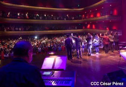 Cantata al General Augusto C. Sandino