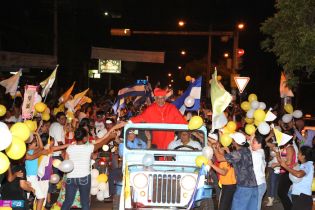 Pueblo de Nicaragua recibe a Su Eminencia el Cardenal Leopoldo Brenes