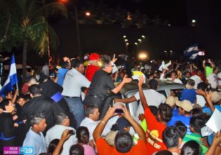 Con mucho regocijo fieles católicos reciben a Cardenal Brenes en Catedral de Managua