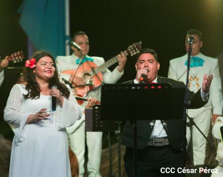 Concierto “Amor de Madre” en el Puerto Salvador Allende