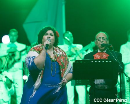 Concierto “Amor de Madre” en el Puerto Salvador Allende