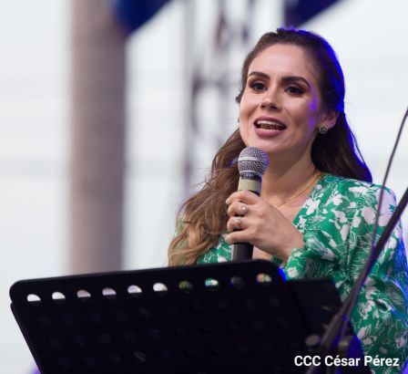 Concierto “Amor de Madre” en el Puerto Salvador Allende