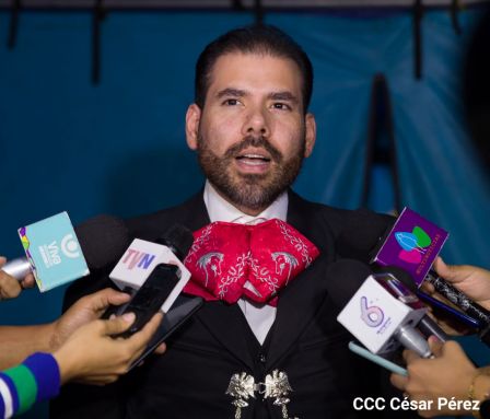 Concierto “Amor de Madre” en el Puerto Salvador Allende