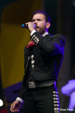 Concierto “Amor de Madre” en el Puerto Salvador Allende