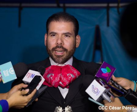 Concierto “Amor de Madre” en el Puerto Salvador Allende