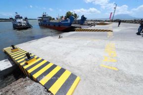 EPN inauguró ampliación y mejoramiento del Puerto San Jorge