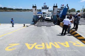 EPN inauguró ampliación y mejoramiento del Puerto San Jorge
