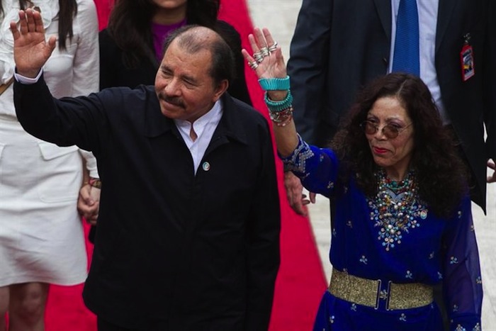 Daniel y Rosario en juramentación de Nicolás Maduro