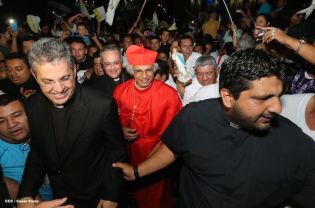 Presidente Daniel y Compañera Rosario reciben a Su Eminencia Cardenal Leopoldo Brenes