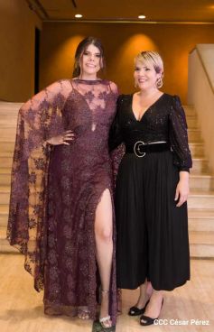 Miss Teen: Arte, Belleza e Identidad Cultural