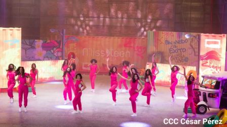 Miss Teen: Arte, Belleza e Identidad Cultural