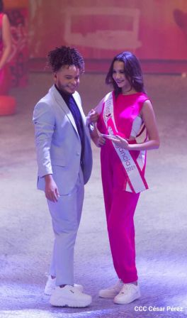 Miss Teen: Arte, Belleza e Identidad Cultural