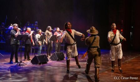 ¡Nicaragua libre y luminosa! Cantata en homenaje al Comandante Carlos Fonseca