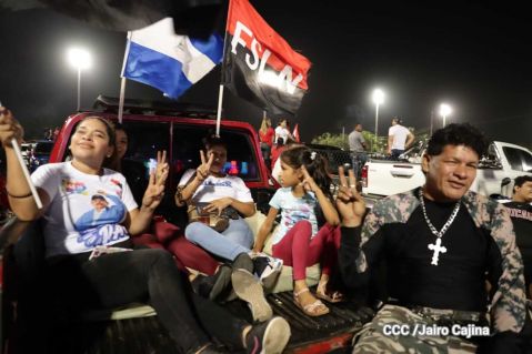 Así se vivió la vigilia en vísperas del 42/19