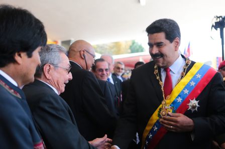 Desfile cívico-militar en honor al primer aniversario del tránsito a la inmortalidad de Chávez