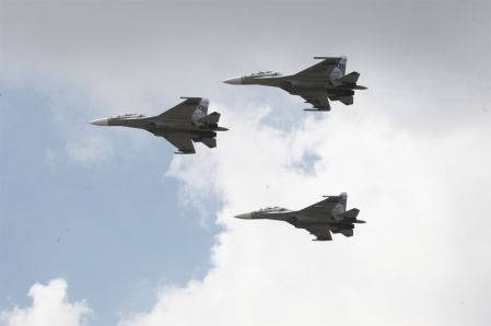 Desfile cívico-militar en honor al primer aniversario del tránsito a la inmortalidad de Chávez