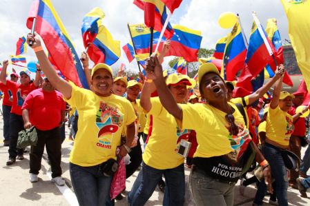 Desfile cívico-militar en honor al primer aniversario del tránsito a la inmortalidad de Chávez