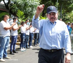 Presidente Daniel Ortega y Compañera Rosario Murillo participan en Verificación Ciudadana