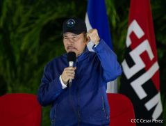 42 Aniversario de Fundación de la Fuerza Aérea