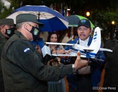 42 Aniversario de Fundación de la Fuerza Aérea