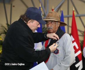 Acto en Conmemoración del 41 Aniversario de la Gran Cruzada Nacional de Alfabetización