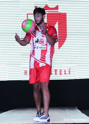 "ES Arte Moda, Diseño y Muralismo"