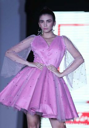 "ES Arte Moda, Diseño y Muralismo"