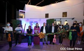 "ES Arte Moda, Diseño y Muralismo"