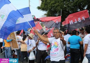 Mujeres Sandinistas movilizadas en saludo al 8 de Marzo