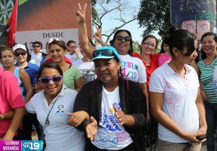 Mujeres Sandinistas movilizadas en saludo al 8 de Marzo