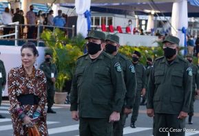 Desfile Pueblo-Ejército conmemorando 42 Años de Amor a la Patria