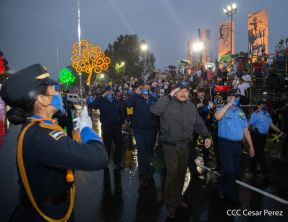 Desfile policial Centinelas de la Paz por el 42 aniversario de la Policía Nacional